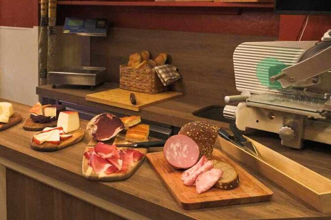 Food and Wine Experience in Bologna, Italy - Via Marsala is the practical starting point