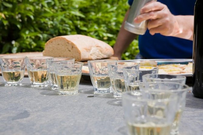 Food and Wine Small Group Tour from Barcelona - Maximum 8 people - Starting at 9:00 a.m. in central Barcelona