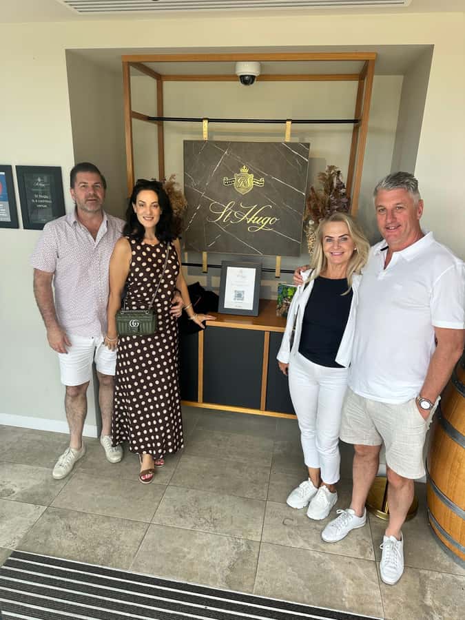 From Adelaide: Barossa Valley Tour, 4 Wineries, & Lunch - Morning pickup from Adelaide or Glenelg