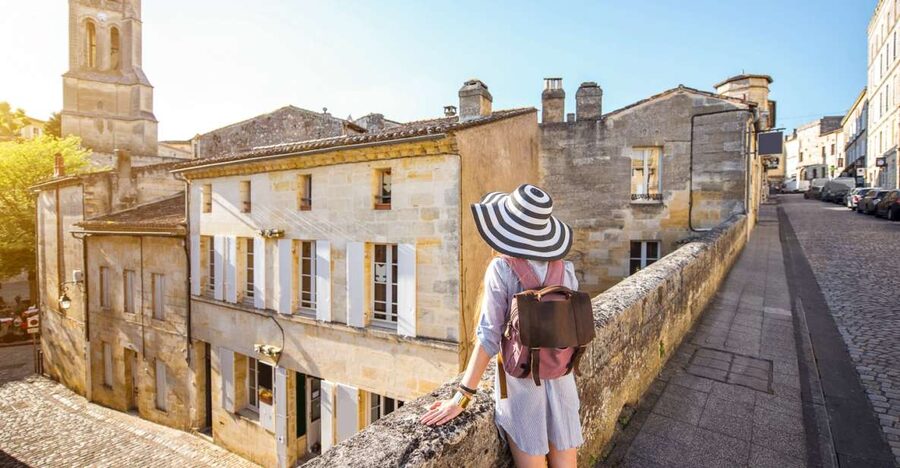From Bordeaux: St. Emilion Village Half-Day Wine Tour - Saint-Émilion in 30 minutes