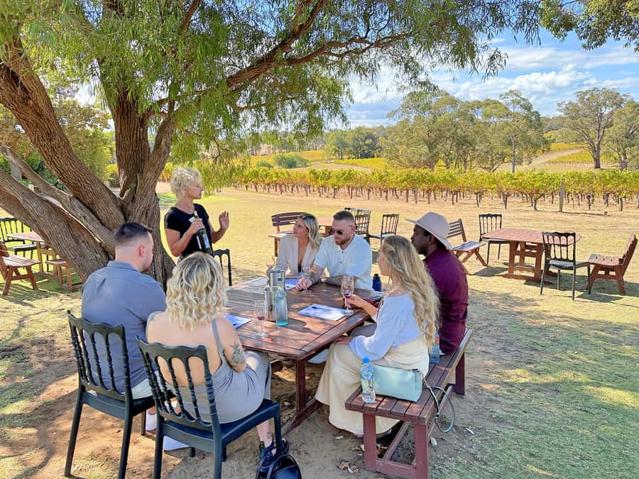 From Dunsborough/Busselton: Margaret River Wine Adventure - The wine blending session