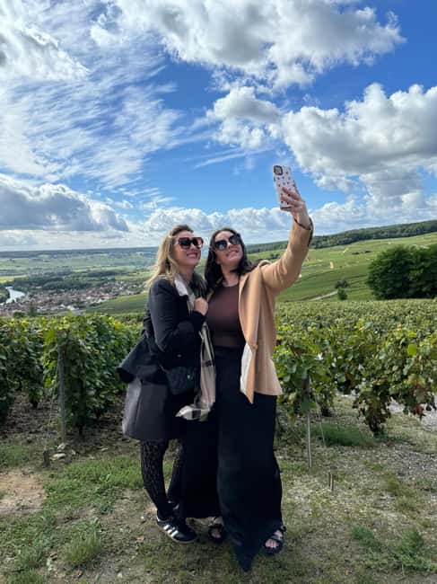 From Epernay : Bubble Champagne Tour 6 tastings - Starting in Épernay and heading into Champagne country