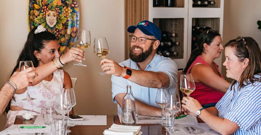 From Florence: Small Group Wine Tasting Tour to Tuscany - The 30-minute transfer and changing views