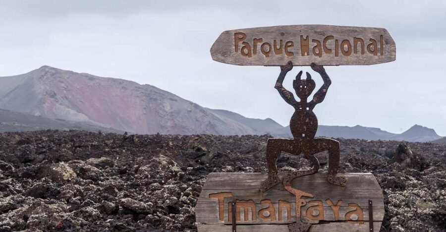 From Fuerteventura: Lanzarote Volcano and Wine Region Tour - The Corralejo ferry sets the rhythm