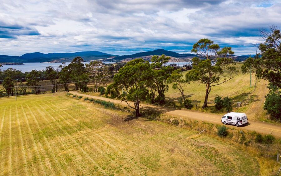 From Hobart: Tasmanian Wine Tour - Bringing wine home