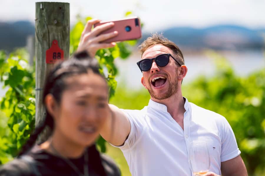 From Hobart: Tasmanian Wine Tour - Guides who keep the day relaxed
