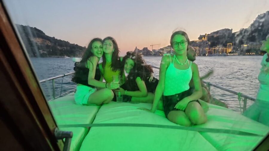 From La Spezia: Cinque Terre Boat Tour with Lunch and Wine - Should you book it?