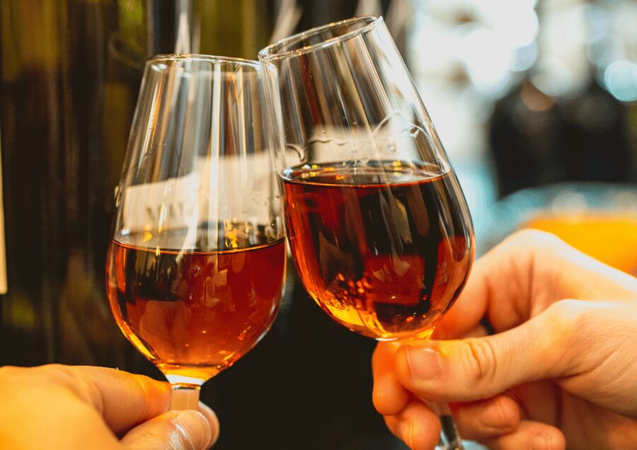 From Madrid: Alcalá de Henares, Winery Tour & Wine Tasting - Laredo Palace and the University of Alcalá