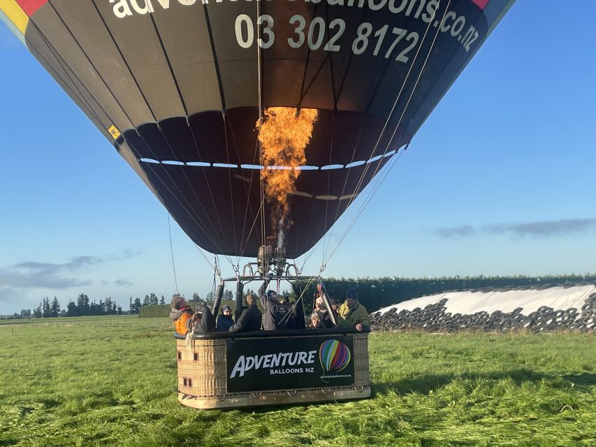 From Methven: Hot Air Balloon Flight in Canterbury with Wine - About an hour in the balloon basket