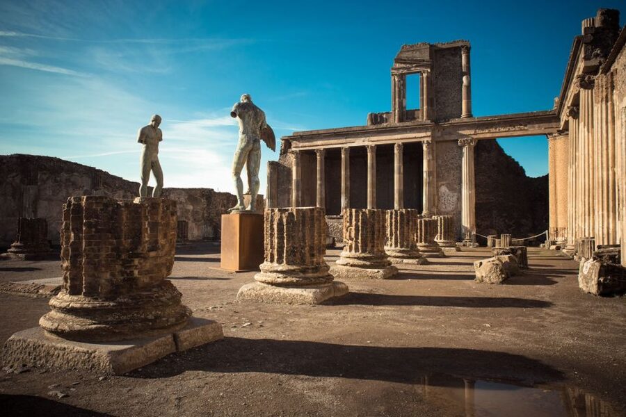 From Naples: Pompeii and Wine Tasting Tour with Lunch - Who will enjoy this day most?