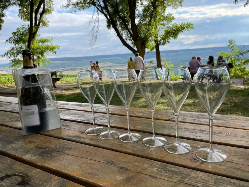 From Paris: Reims and Champagne Tasting Full-Day Tour - Leaving Paris for Épernay and the vineyards