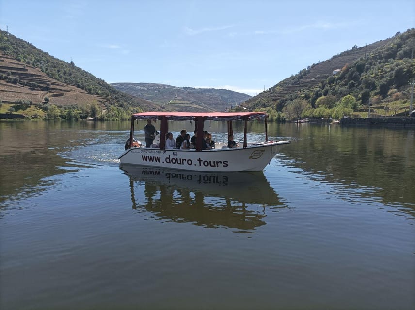From Pinhão: Douro Valley Tour w/ Wine Tasting and Boat Trip - Why this three-hour Douro Valley outing works