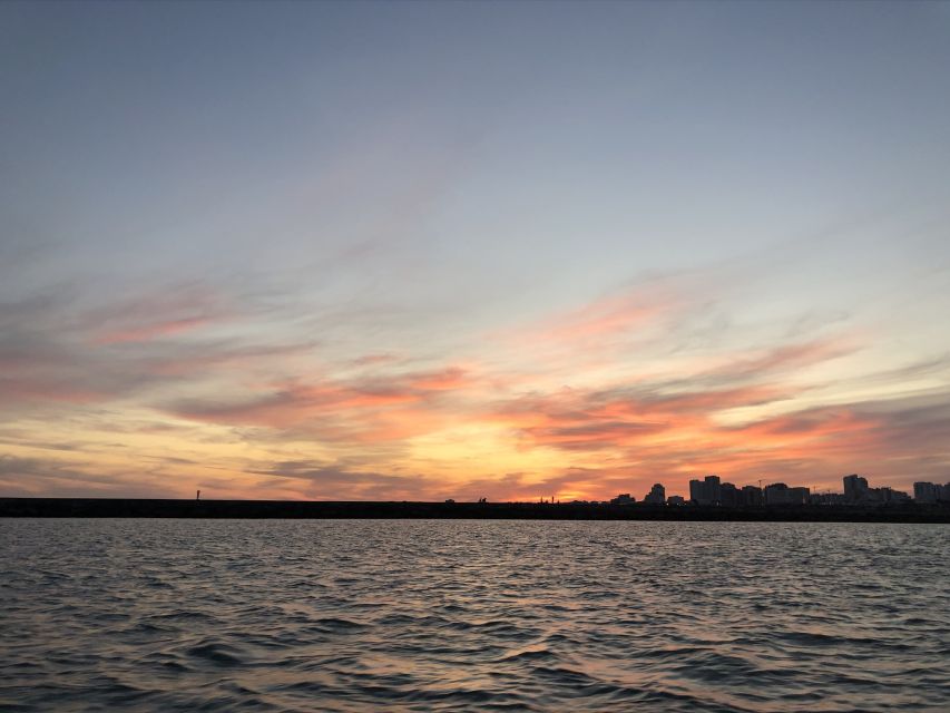 From Portimão: Sunset Boat Trip with Wine - At a glance: what makes this sail worthwhile