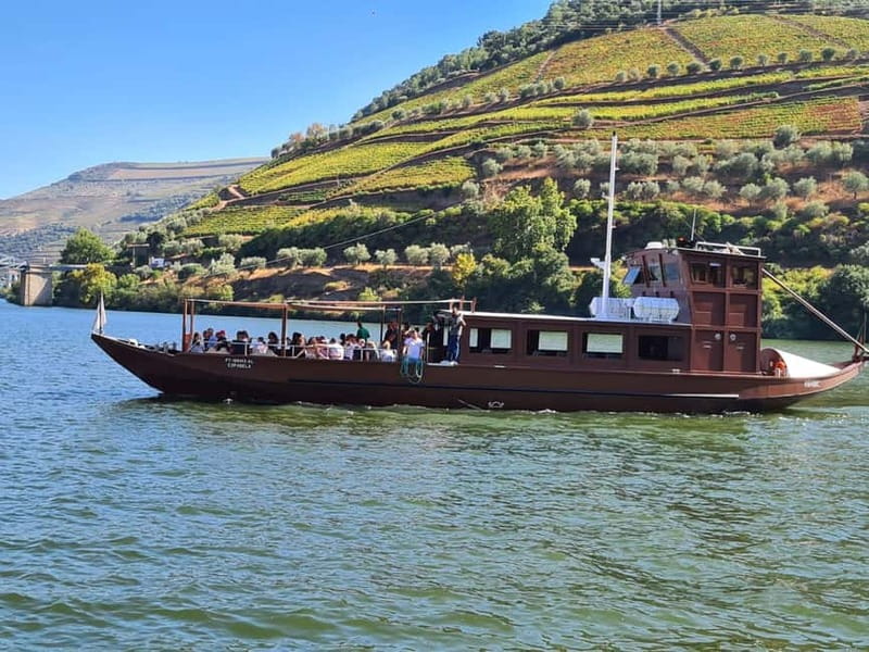 From Porto: 2 Wine Regions, Farm Lunch, and Boat Ride - Comfort, pace, and who should book