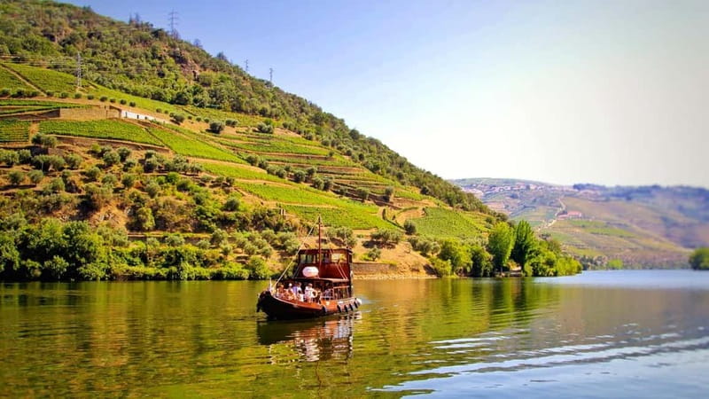 From Porto: 2 Wine Regions, Farm Lunch, and Boat Ride - Why this Porto day trip works so well