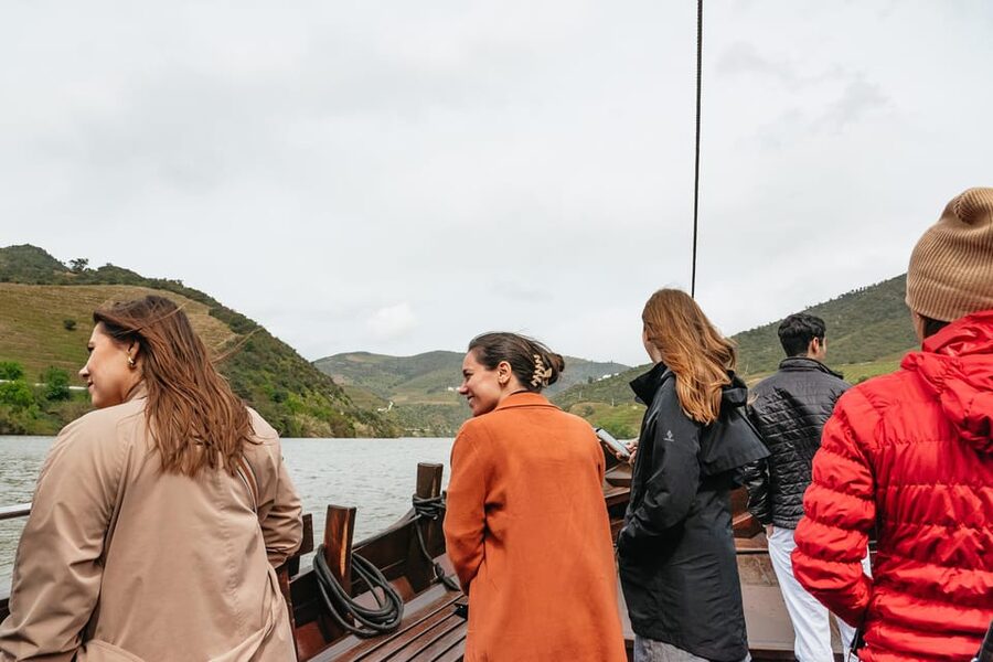 From Porto: Small Group Douro Valley Tour with Wine & Cruise - Why this Douro Valley day trip works so well