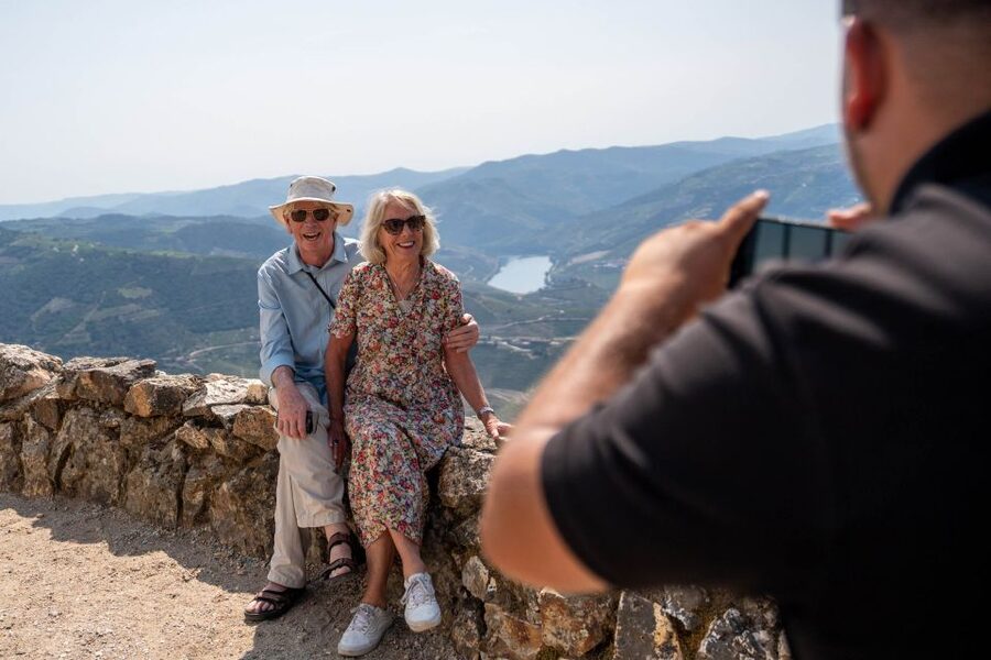 From Porto: Small Group Douro Valley Tour with Wine & Cruise - What the small group changes