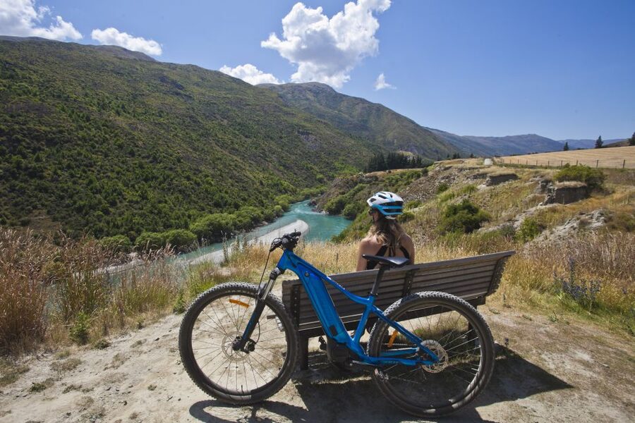 From Queenstown: 'Valley of the Vines' Wine and Bike Tour - Small details that improve the ride