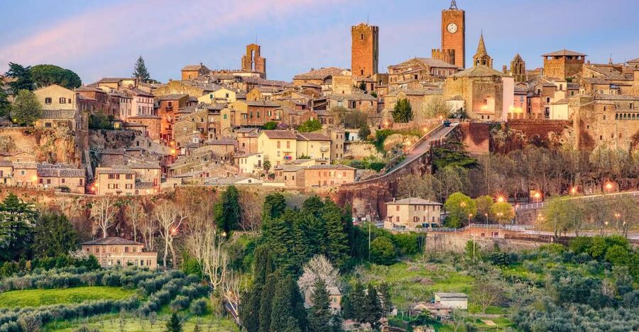 From Rome: Bagnoregio & Orvieto Day Trip with Wines & Lunch - The long day, the walking, and the practical limits