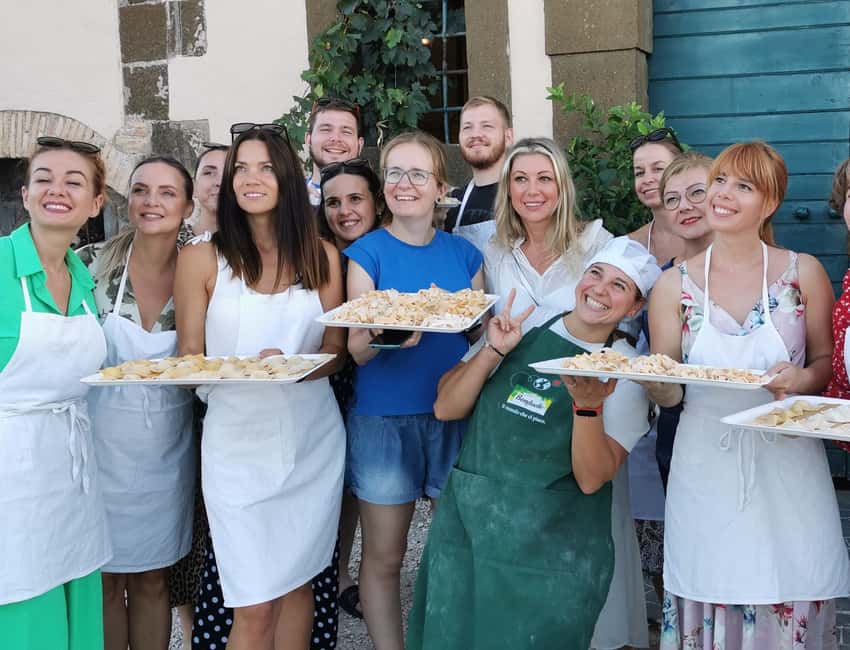From Rome: Pasta Masterclass & Wine Tour in the Vineyard - Getting from Rome to the farmhouse