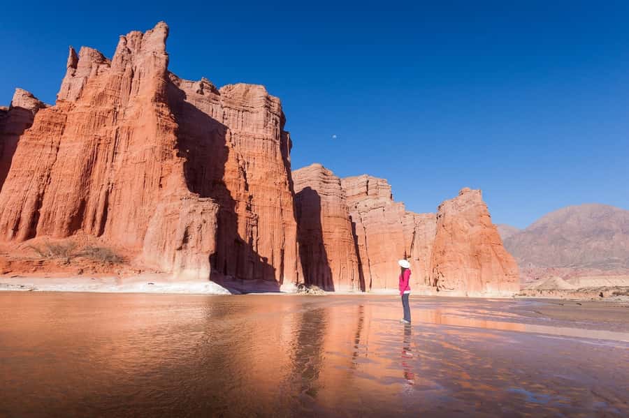 From Salta: Cafayate Day Trip with Wine Tasting - Lerma Valley villages before the red rock country