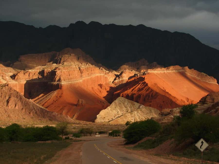 From Salta: Full-Day Tour to Cafayate with Wine Tasting - The 7:00 to 7:40 pickup from Salta