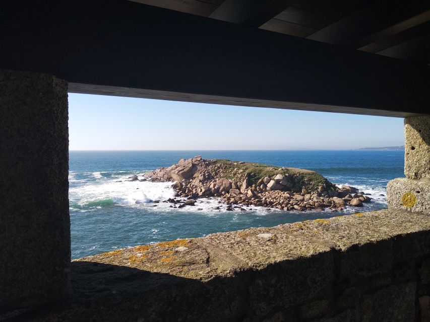 From Santiago: Rías Baixas Galicia Seafood & Wine Day Tour - What the $50 price really covers