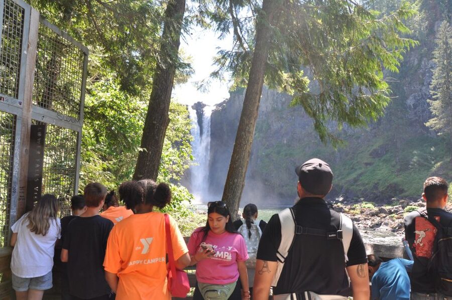 From Seattle: Snoqualmie Falls and Wineries Tour w/ Transfer - Woodinville offers wine, whiskey, and time to choose