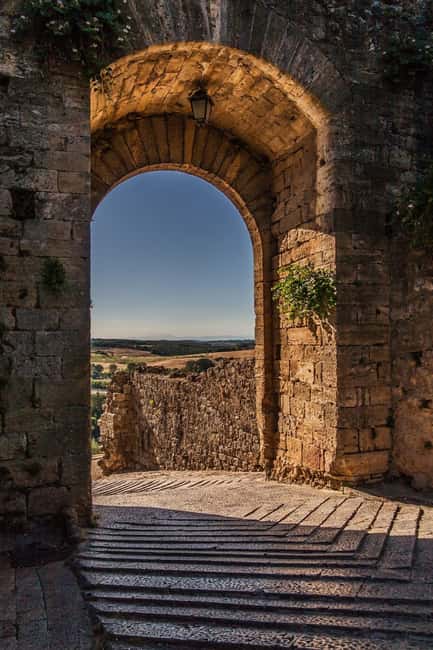 From Siena: Chianti and Castles Tour with Wine Tastings - Castellina in Chianti: a compact hill town stop