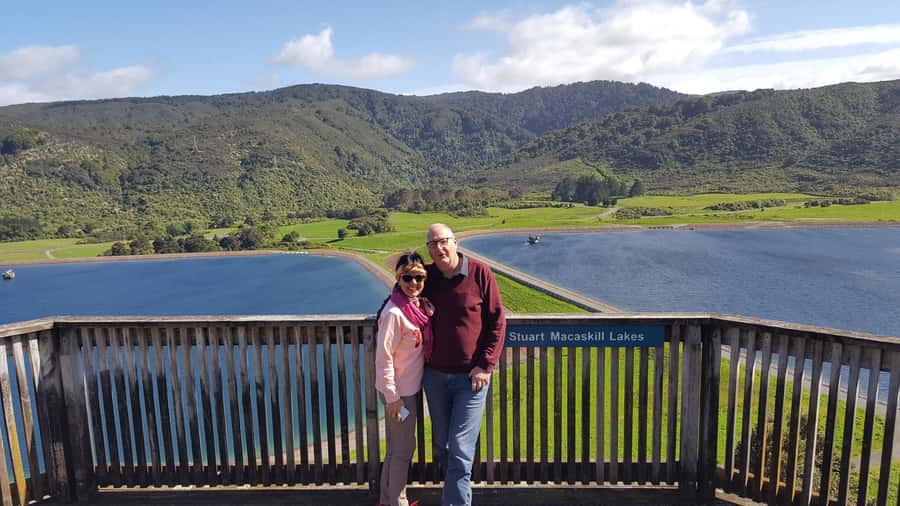 From Wellington: Martinborough Winery Tour - The road from Wellington to the 555-metre summit