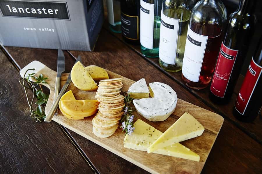 Full-Day Swan Valley Wineries with Lunch and River Cruise - From Perth to the Swan Valley in 45 minutes