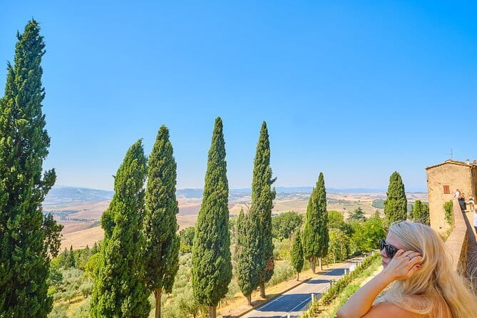 Full Day Tour to Val d'Orcia and Gladiator's Fields with Wines - Pienza, the Renaissance ideal