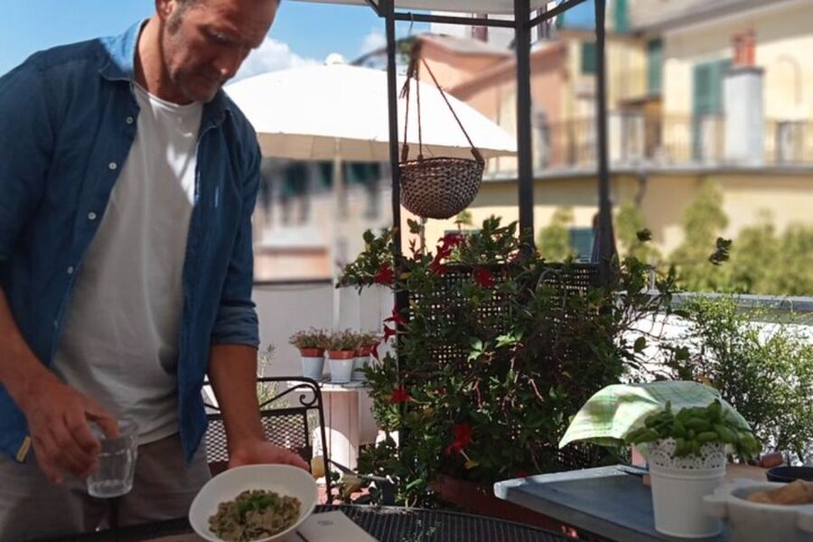 Genova: Homemade Pasta & Pesto Local Chef Class with Wine - Making Pesto with a Mortar and Pestle