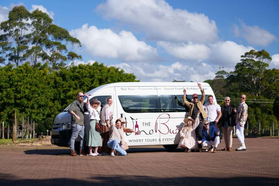 Gold Coast: Tamborine Mountain Wine Tour - Two Tamborine wineries, two different tasting stops