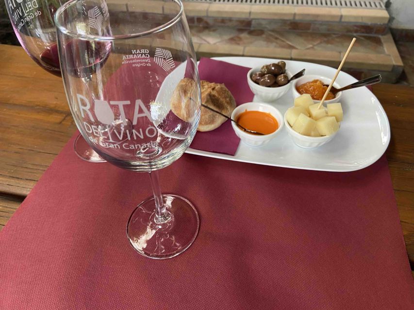 Gran Canaria: Best Wineries and Views Tour - The guide makes or breaks the day