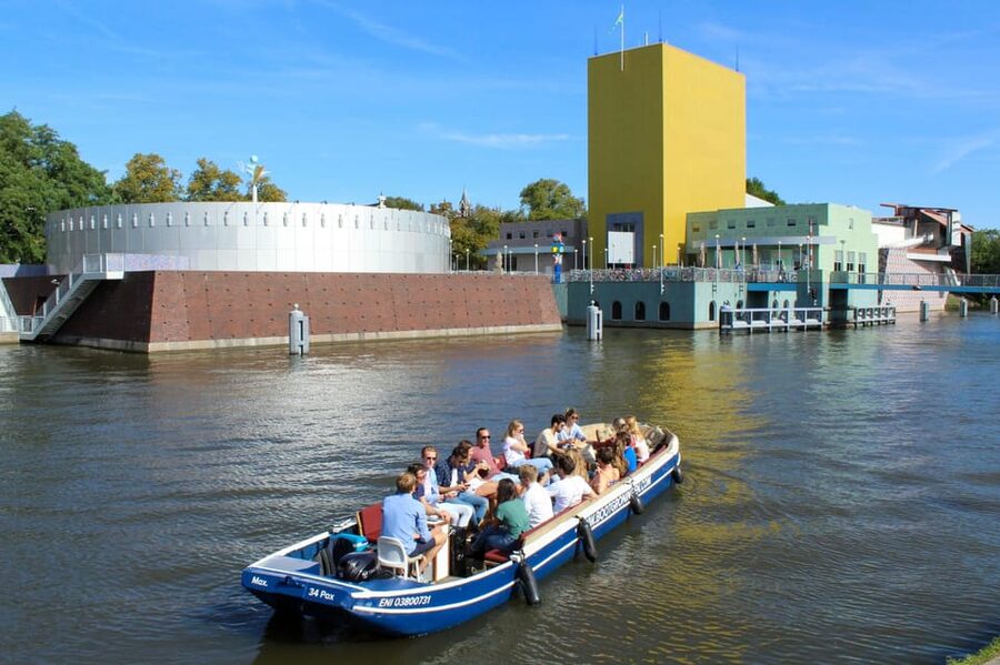 Groningen: Evening Cheese and Wine cruise - Key points to know before booking