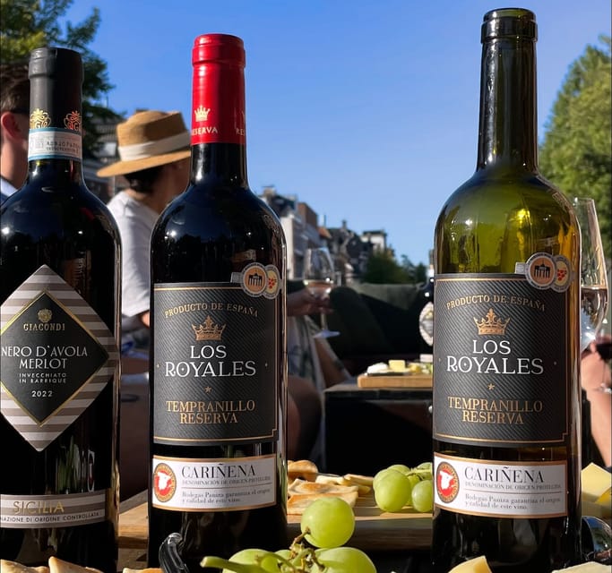 Groningen: Evening Cheese and Wine cruise - A relaxed way to see Groningen after sunset