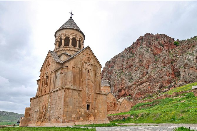 Group tour: Khor Virap, Noravank, Areni Winery and Cave - What to pack and how to plan the day