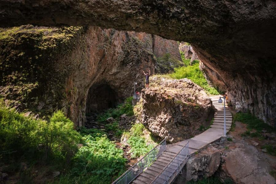 Group tour: Khor Virap, Noravank, Jermuk, Areni wine tasting - What the $40 price really gives you