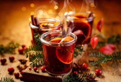 Heidelberg: Sightseeing Boat Tour with Mulled Wine