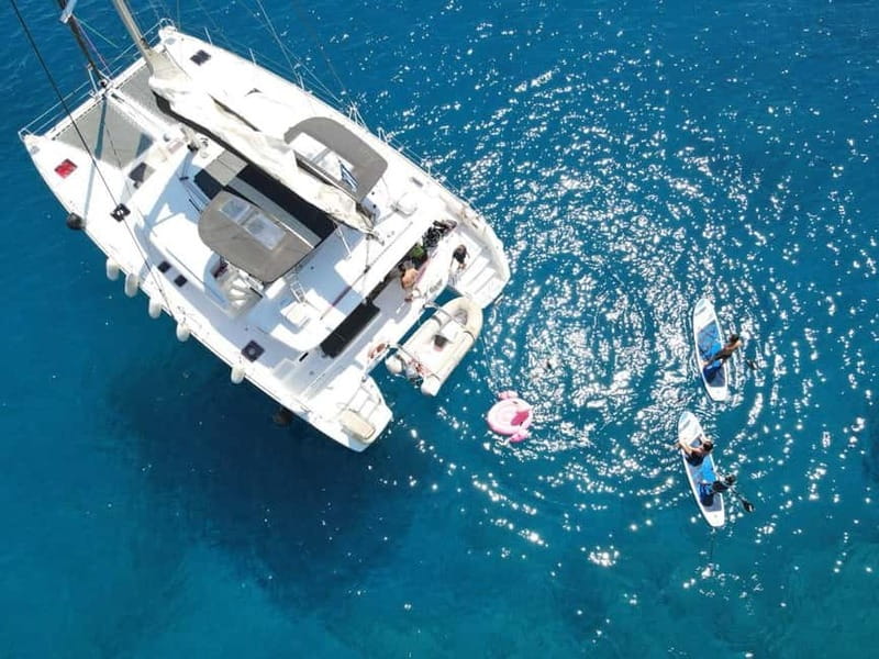 Heraklion: Dia Island Catamaran Cruise with Dinner and Wine - Dia Bay: nearly three hours for swimming and play