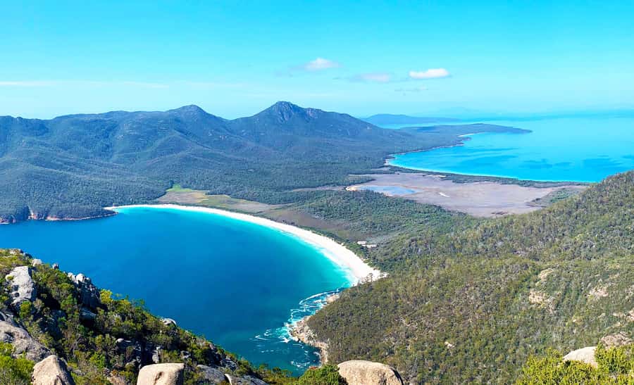 Hobart: Wineglass Bay, Freycinet Park, and Richmond Tour - Kate’s Berry Farm when time allows