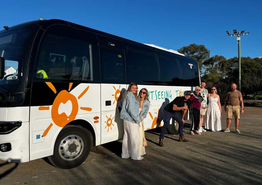 Hunter Valley: Wine, Chocolate and Lunch All Inclusive Tour - Hunter Valley Gardens for 45 minutes