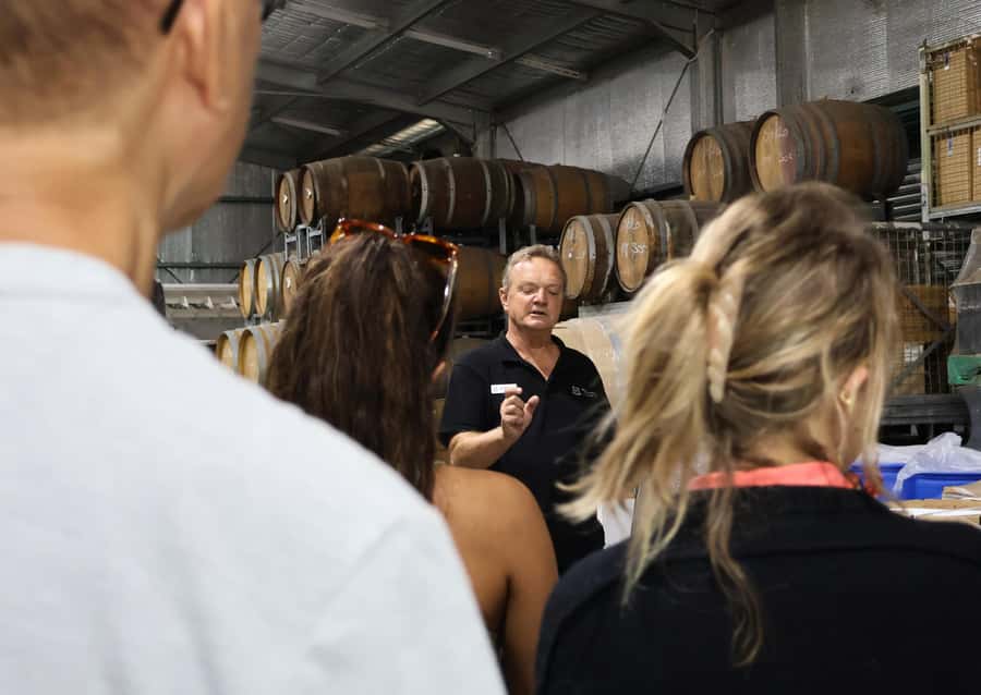 Hunter Valley: Wine, Chocolate and Lunch All Inclusive Tour - Starting early from central Sydney