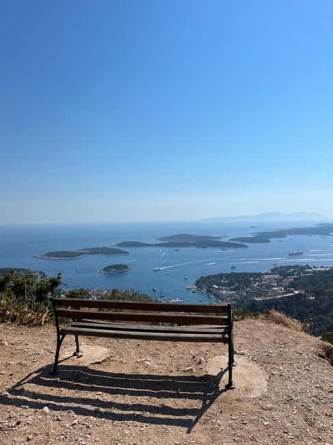 Hvar: Hvar Wine Tasting Experience - Olive oil and food pairings