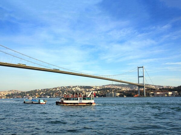 Istanbul Bosphorus Sunset Cruise with Wine on a Luxury Yacht - Quick points before you book