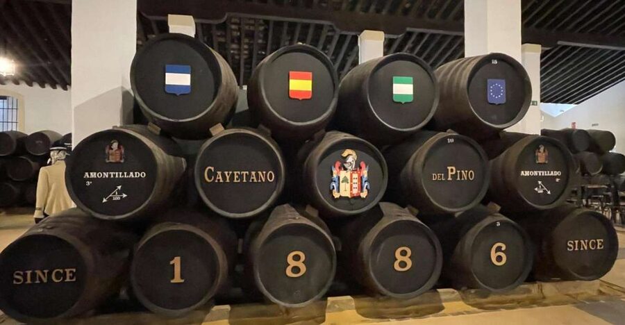 Jerez de la Frontera: Sherry Winery Tour with Tasting - Starting at Pl. Silos in central Jerez