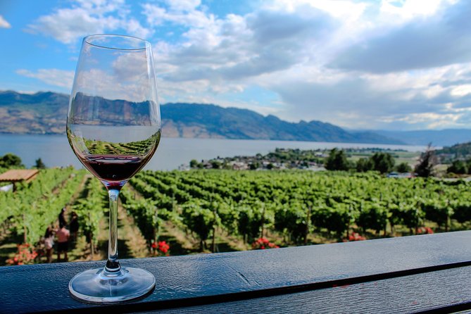Kelowna or West Kelowna Afternoon Sightseeing Wine Tour - What the West Kelowna route can include
