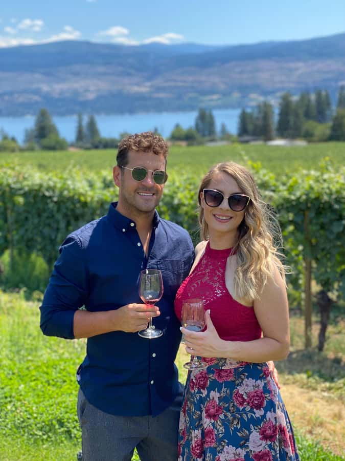 Kelowna: West Kelowna Half Day Guided Wine Tour - Four stops, four different winery settings