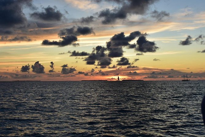 Key West Small-Group Sunset Sail with Wine and Hors d'oeuvres - Who should book it?